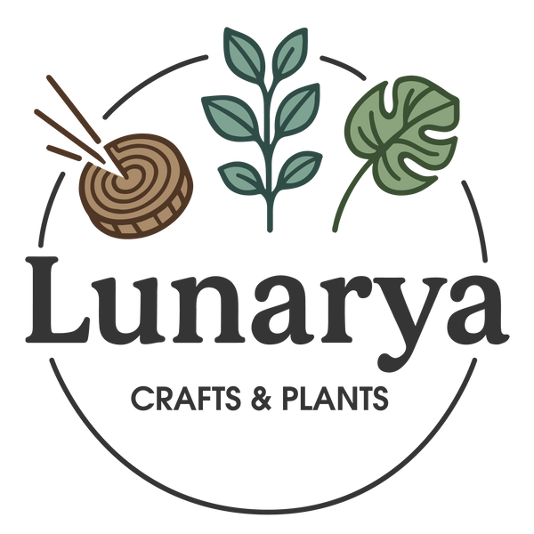 Lunarya